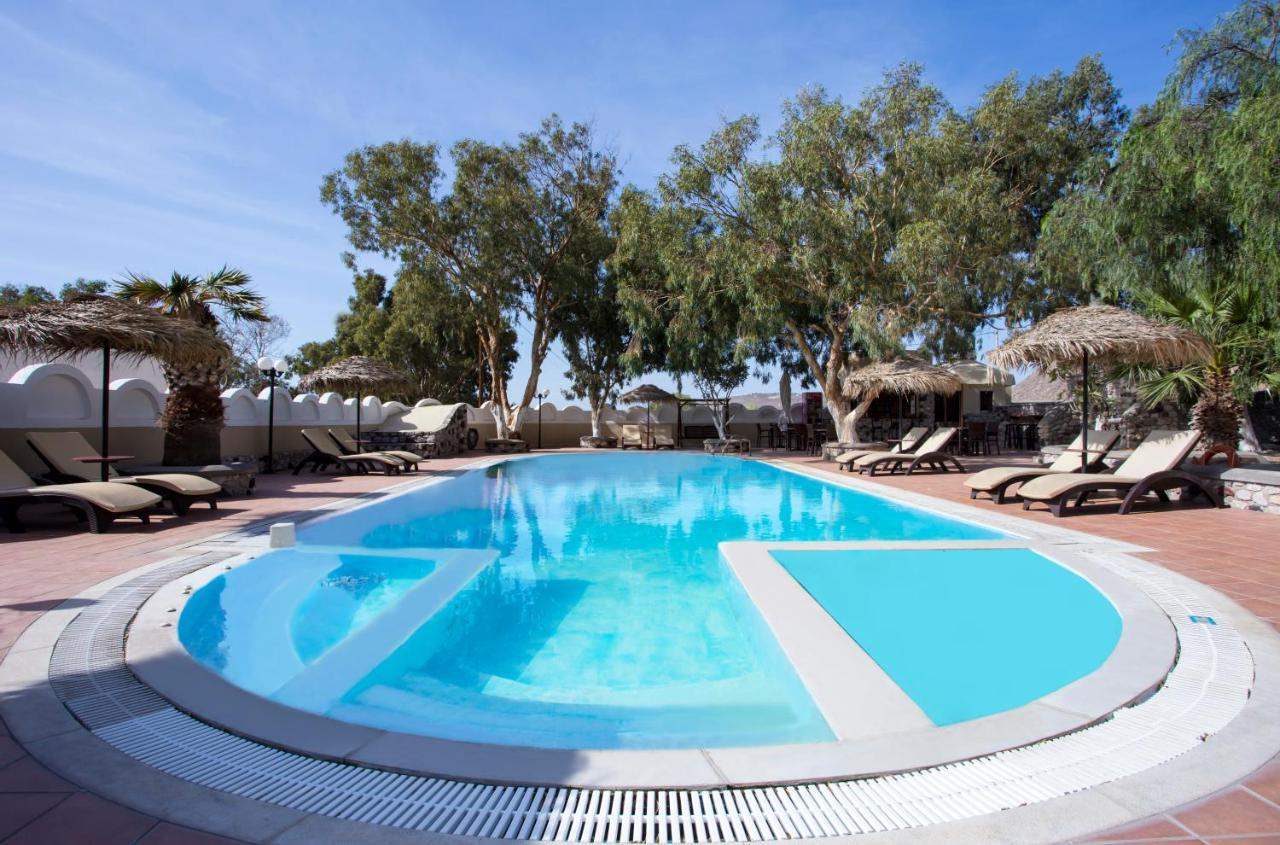 Theartemis Perissa Hotel Exterior photo