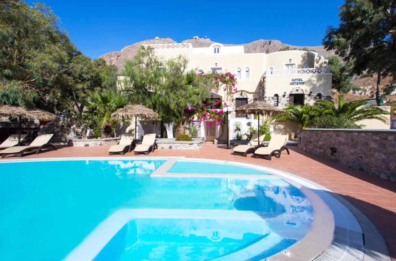 Theartemis Perissa Hotel Exterior photo
