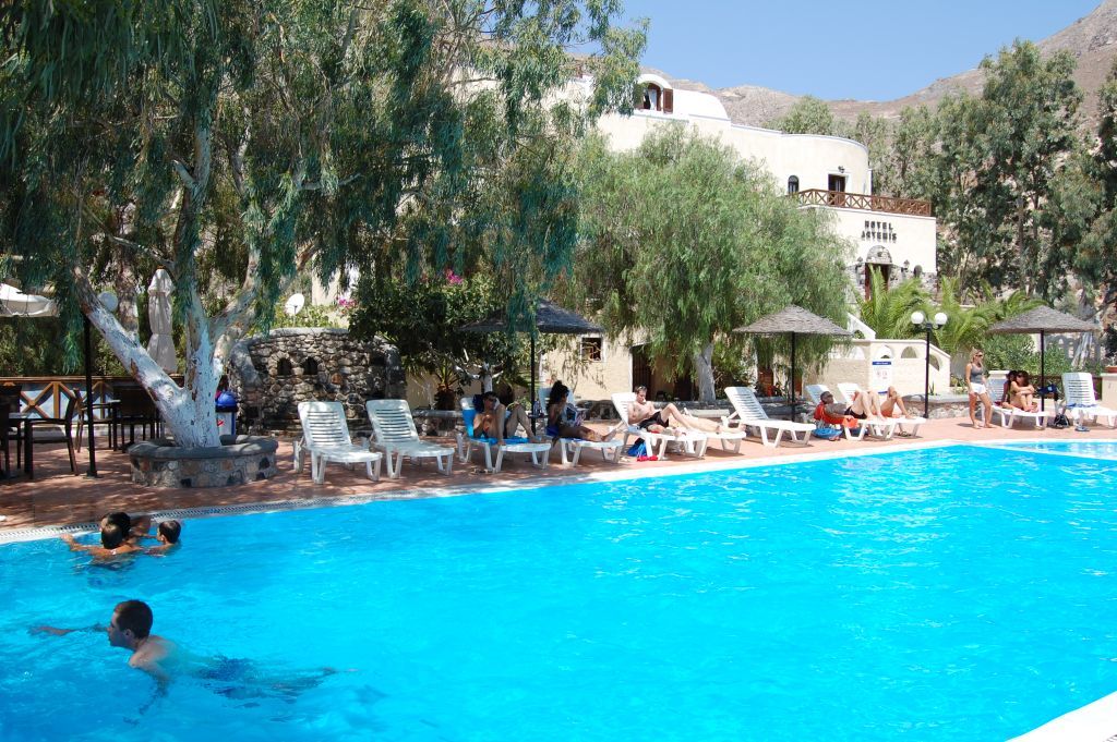 Theartemis Perissa Hotel Exterior photo